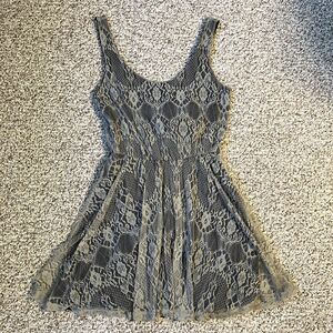 NWT Womens Lace Dress Size M Gray Black Sleeveless Whimsigoth Fairy Grunge